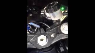 2011 Yamaha R1 starting problem [upl. by Lanoil]