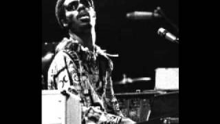 Stevie Wonder Live at Maple Leaf Gardens In Toronto 1975  02 Contusion [upl. by Ain]