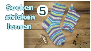 Socken stricken lernen TEIL 5 von 5  Bandspitze [upl. by Balbinder27]