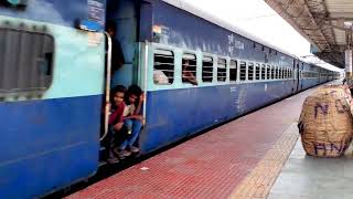 🤩OLD BLUE ICF COACHES IN 12507 ARONAI EXPRESS CROSSING MECHEDA PF 4 AND PASSING FREIGHT TRAIN [upl. by Eb]