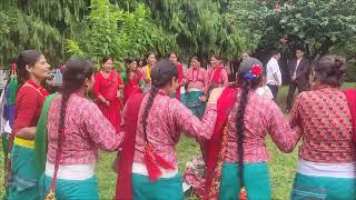 Deuda song dance  देउडा गीत नाच दिदी बहिनी मिली गित गाउनु पर्यो [upl. by Florella487]