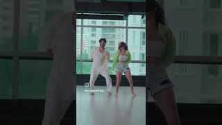 Ishq❤️😍🪩🪽 helly shah new dance reel  hellyshah ishq youtubeshorts viral instagram treding [upl. by Beale]