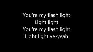 Jessie J  Flashlight Pitch Perfect 2Lyrics [upl. by Melbourne]