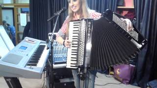 beatriz y su acordeon 16 1 2014 [upl. by Edmunda]