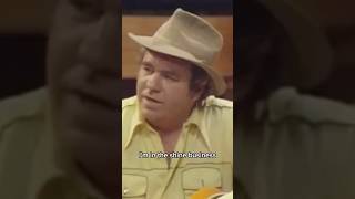 Hoyt Axton Playing “Della amp The Dealer” On The TV Show “WKRP In Cincinnati” [upl. by Yvi953]