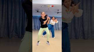 Dance practice in my class🫶🕊️♥️trendingshorts viralshorts dancepractice shorts kashishpatel [upl. by Funda755]