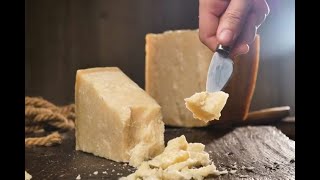 Parmigiano Reggiano vs Grana Padano Scopri le Differenze Tra Questi Due Celebri Formaggi Italiani [upl. by Kassey]