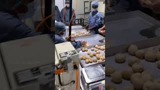 Paratha kaise banta hai making shortvideo [upl. by Hemetaf]