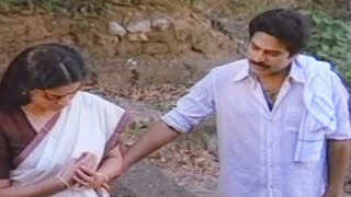 Thaniyavarthanam തനിയാവര്‍ത്തനംMalayalam Hit Full Movie  Mammootty amp Saritha  Family Entertainer [upl. by Kylila397]