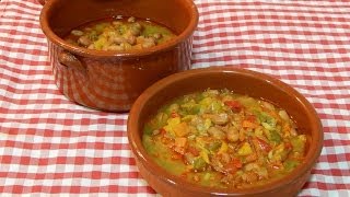 Receta fácil de alubias pintas con verduras [upl. by Haraj612]