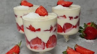 Blitz Erdbeer Kokos Dessert schnell gemacht  5 Minuten Erdbeeren Dessert [upl. by Swetlana]