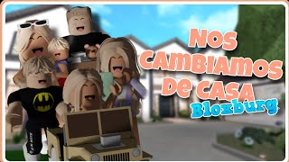 Mi FAMILIA y yo nos MUDAMOS a una NUEVA casa Roleplay Bloxburg español con voz [upl. by Neffirg]