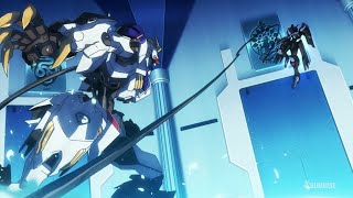 Gundam Barbatos Lupus Rex vs Gundam Vidar [upl. by Negiam]