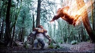 The Flash 6x13  Barry amp Grodd vs Solovar [upl. by Agretha]