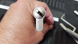 46 Lockpicking MulTLock MT5 SPPd [upl. by Ahsetal970]