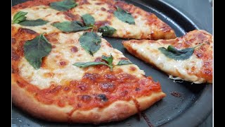 Pizza Margueritta à lItalienne de A à Z recette dété 20186 [upl. by Niarfe]