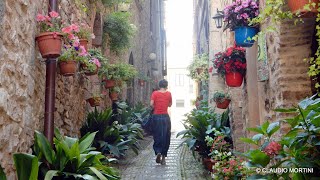 SPELLO IN FIORE Balconi finestre e vicoli fioriti 2018  Full HD [upl. by Winslow]