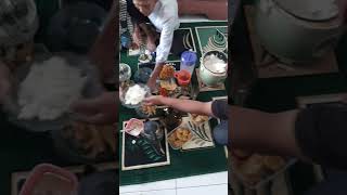 makanan cepet dingin di Berastagi [upl. by Cormack]