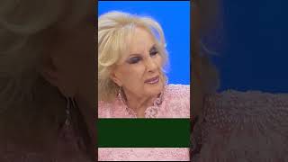 Las emocionantes palabras de Lizy Tagliani a Mirtha Legrand al pedirle ser su madrina de casamiento [upl. by Ahsi874]