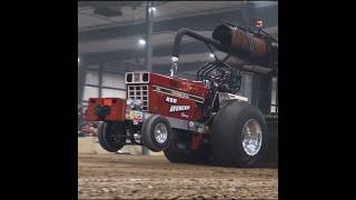 Tracror Pulling 2023quotRed Avenger Classicquot light pro stock Midwest Winter Nationals [upl. by Hodosh543]