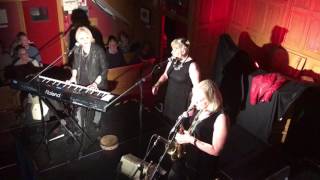 Hazel OConnor Will you Pentyrch 11032017 [upl. by Sheba809]