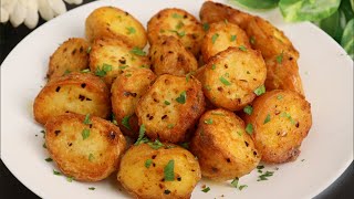 Perfectly CRISPY Garlic Potatoes try this potatoes recipe and youll be making it forever no fry [upl. by Atinauq846]