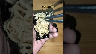 Ancient japanese snack Yakisoba in nori with cheese food foodie shorts easyrecipe viral 🤯🤤 [upl. by Dnomyad443]