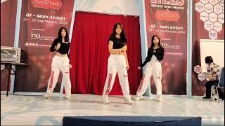 Dance SMP Katolik Lia Stephanie Green Sedayu Mall Jakarta Barat  September 2024 [upl. by Eiderf]