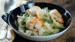 Recette  Risotto aux SaintJacques et aux asperges [upl. by Aliekahs]