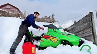 First Snowmobile Ride Ends VERY BADLY Arctic Cat ZR 800 [upl. by Yornek]