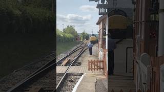 Class 37227 arriving at Chinnor [upl. by Yleik]