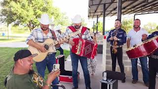 Los Grandes Del Norte Nave 727 En Vivo Con Mariachi [upl. by Eelarak]