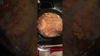 Cast Iron SkilletFried Chicken Breasts [upl. by Staffan]