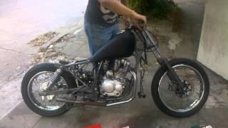 motomel custom 150 bobber [upl. by Htevi]