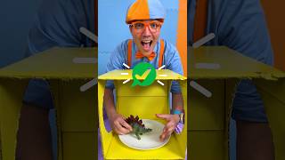 WHOS THAT DINOSAUR Blippi Learning Games blippi shorts [upl. by Ralf]