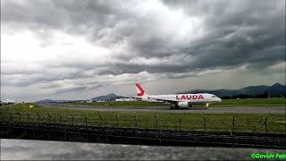 Super Time Laps Airport Bergamo [upl. by Kolivas]