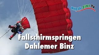 Fallschirmspringen  Eifel  Dahlemer Binz  RheinEifelTV [upl. by Cyndie]