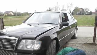 W124 e280 Turbo FIRST START [upl. by Nilkcaj877]