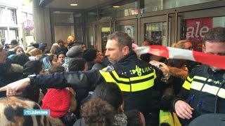 Politie grijpt in bij chaos uitverkoop VampD  RTL NIEUWS [upl. by Toffic642]