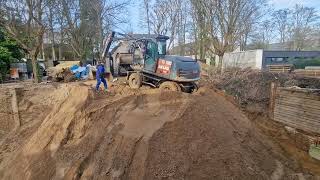 Germany Bagger Unfall [upl. by Oiludbo460]