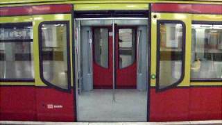 Berlin SBahn Doors Closing [upl. by Cutty]