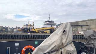 Sailing in Yarmouth harbour [upl. by Ajna]