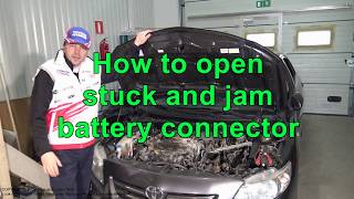 How to open stuck and jam battery cable connector Toyota [upl. by Hgiellek]