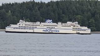 BC ferries arrival and docking  Departure bay Cennetial Park  Nanaimo britishcolumbia Nanaimo [upl. by Kciredor]