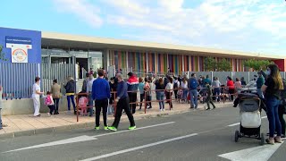 Vuelta al cole con mascarillas clases presenciales y distancia de 12 metros [upl. by Naltiac366]