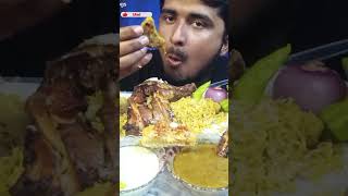 Indian food🍴🍕🍔 मुकबैंग मसालेदार चिकन 🍚🍙🍛 shorts india bharateatingshow [upl. by Ahsinut]