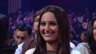 Yo Yo Honey Singh live perform at Zee cine award 2014 [upl. by Thadeus822]