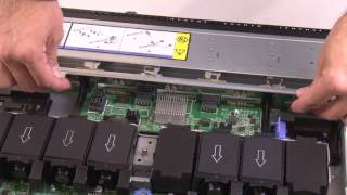 Lenovo System x3550 M5 installing a backplane 10 HDD configuration [upl. by Aman]