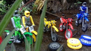 Motor cross finger motor cross racing superbike diecast motor cross019 motocross [upl. by Mil]