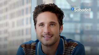 Diego Boneta responde eso que siempre quisiste saber  Banco Sabadell México [upl. by Yrrek422]